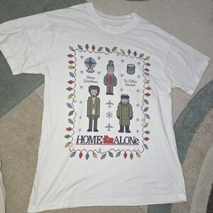 Hot Topic White Home Alone Pixel Holiday Tee